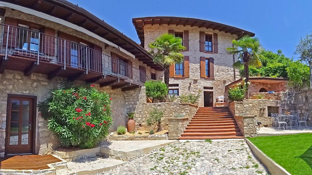 Casa Cortili Garda Summer By Gardadomusmea Pieve  0*, Pieve (Lombardy)